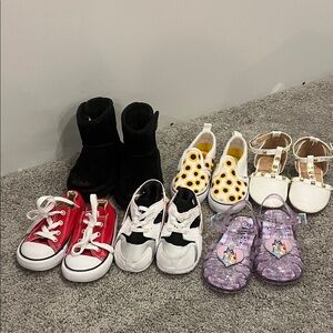 Toddler girls size 7 lot of 6 shoes